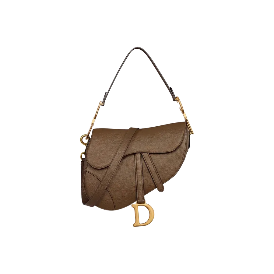 Dior Saddle · حقيبة مع حزام